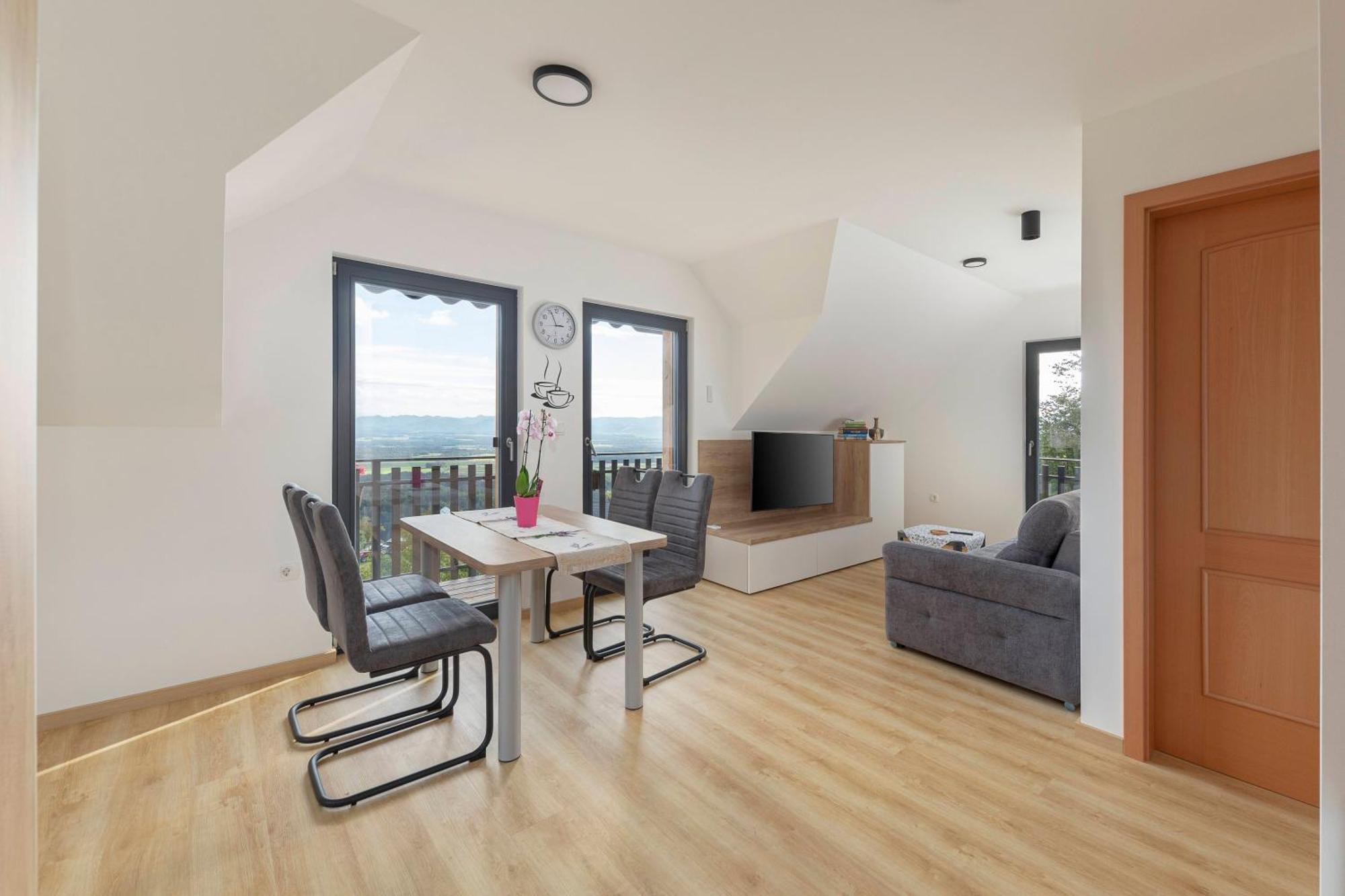 Apartments Nikolaj Preddvor Luaran gambar