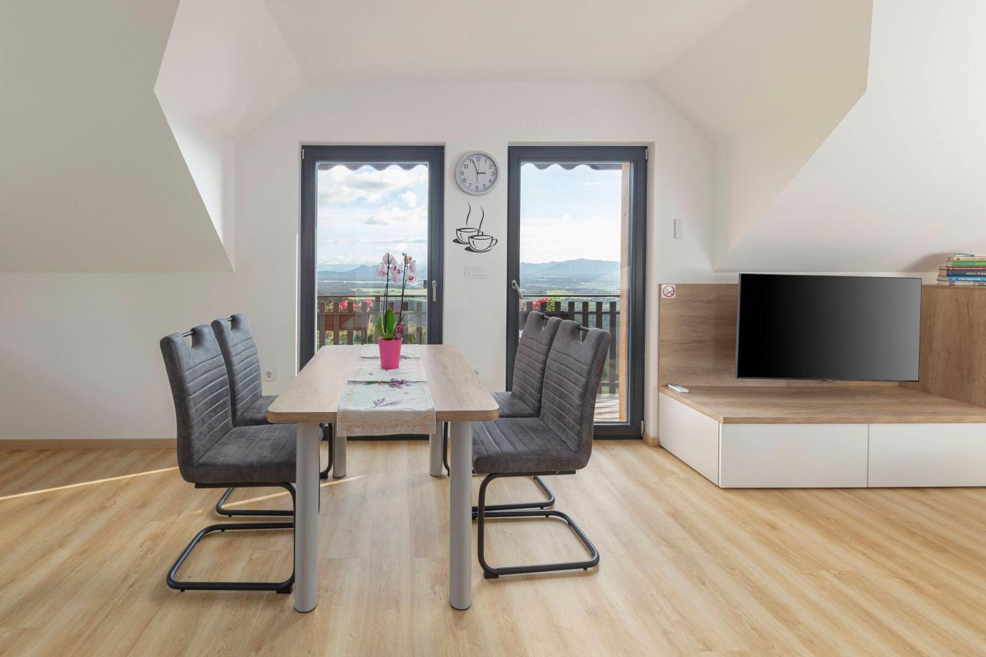 Apartments Nikolaj Preddvor Luaran gambar